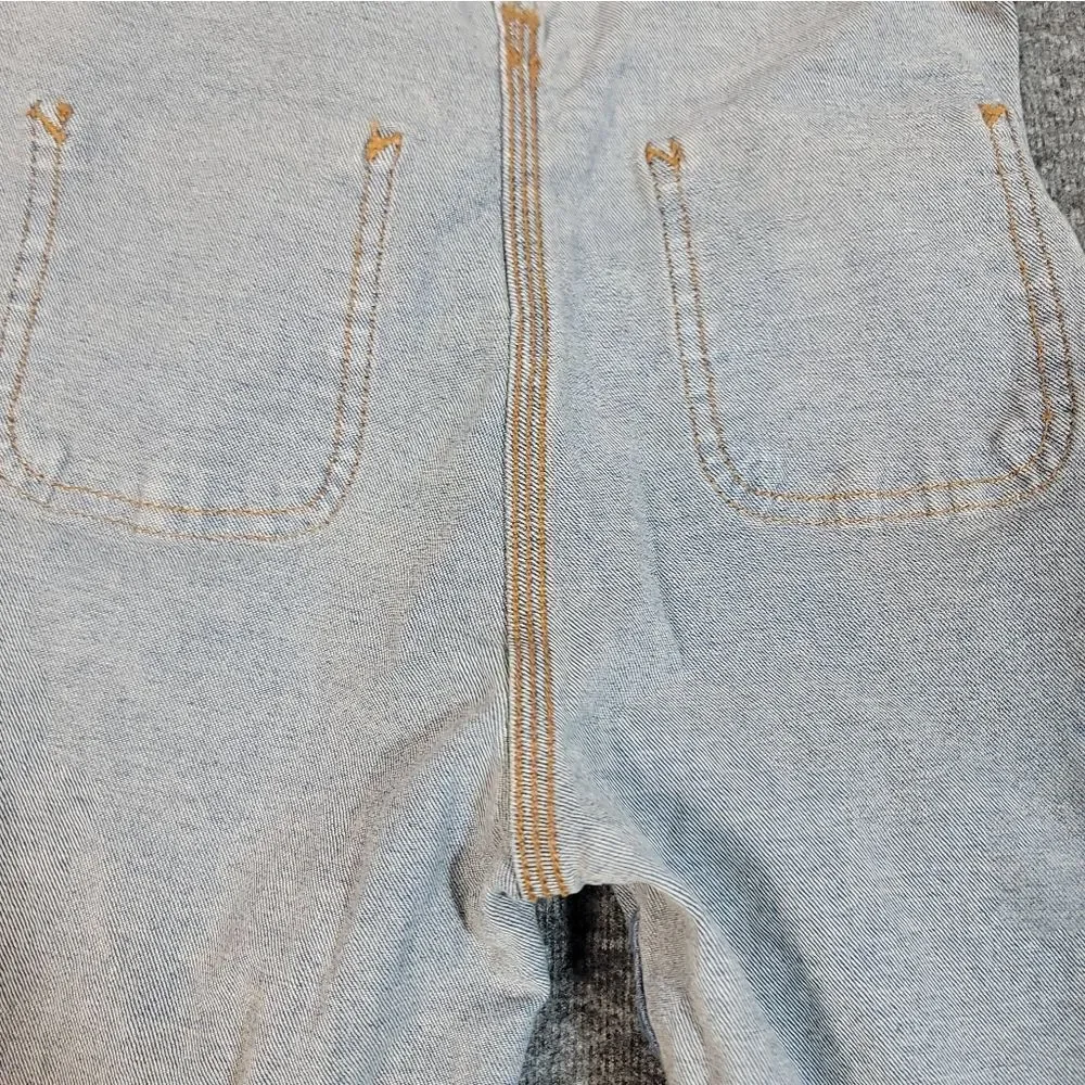 Carhartt bib overalls